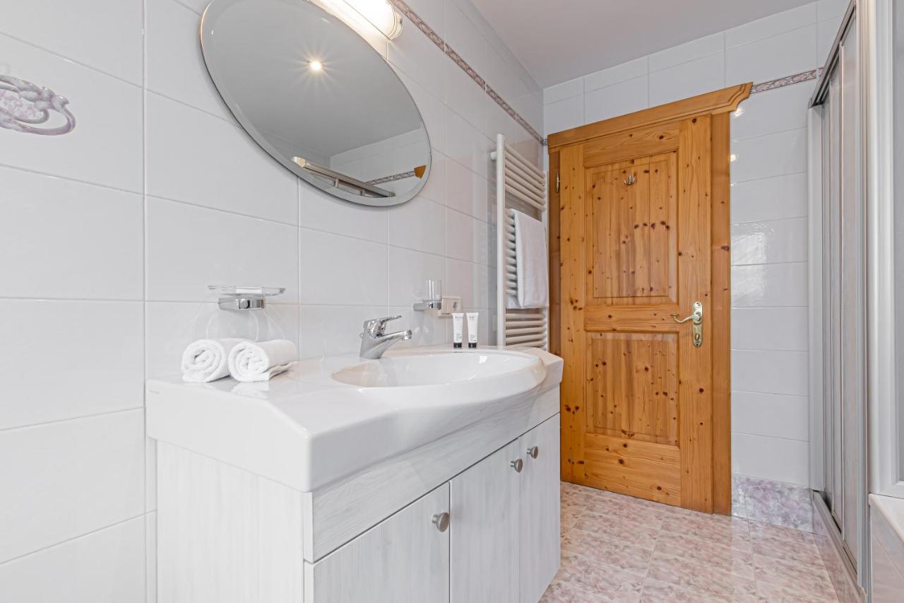 Apartment Dolomites Nest سان مارتينو-إن-باديا المظهر الخارجي الصورة