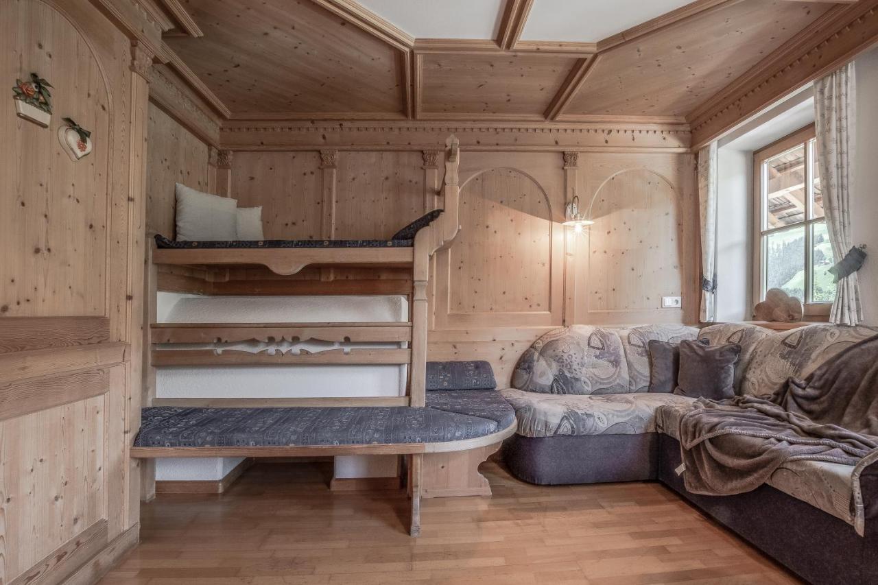 Apartment Dolomites Nest سان مارتينو-إن-باديا المظهر الخارجي الصورة